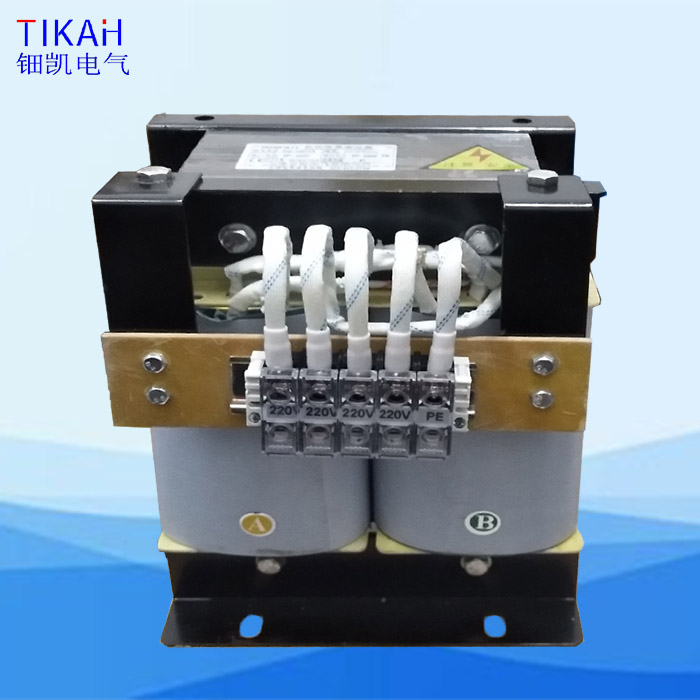 ������x׃����220V׃220V